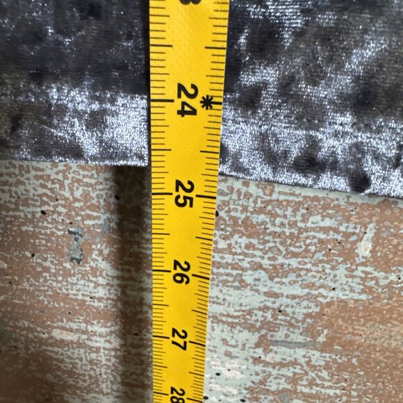 Women's Cynthia Rowley Sleeveless Crushed Silver Gray Velvet Top Sz XL Lovely - Picture 6 of 6